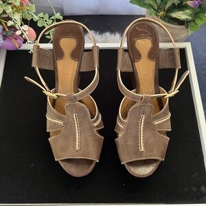 Chloe Platform Shoe with Wooden Wedge Heel.  Brown Size 38